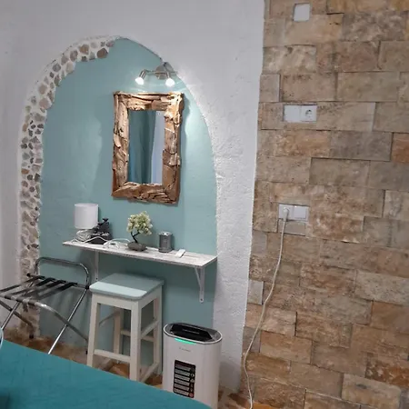 Anatoli In Front Of The * Meszongí