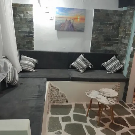 Apartment Anatoli In Front Of The Mesongi
